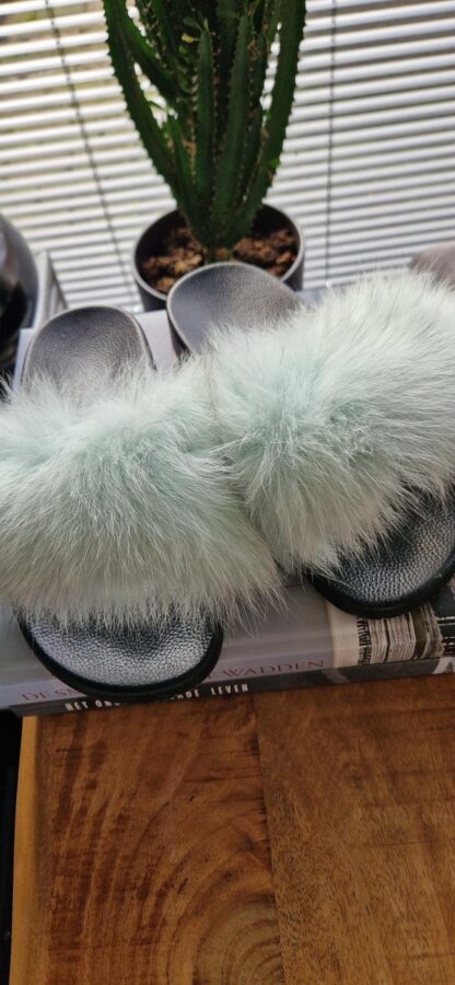 40 - Slippers blauw met vacht (0324ang)