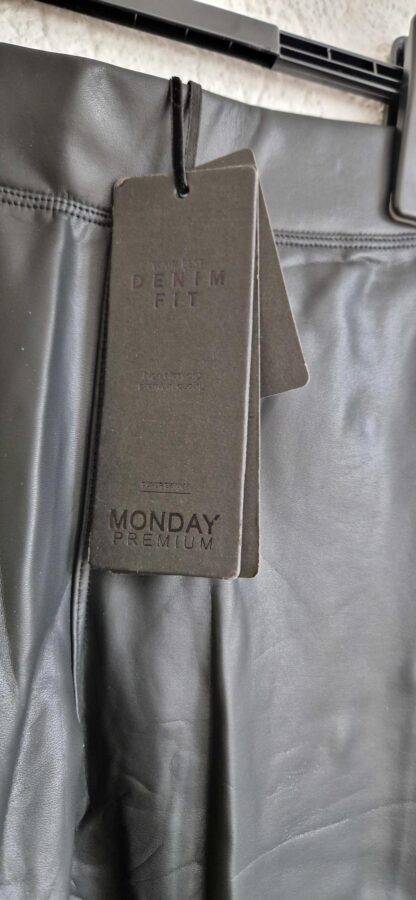 XS - Monday legging zwart nieuw (0524meg2) - Afbeelding 3