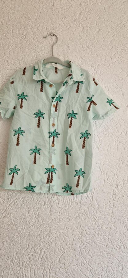 110 - H&M blousje palmboom (0624jac)