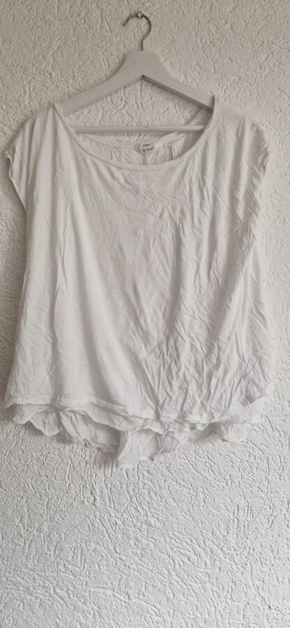 42 - Charli shirt wit (0524anm)