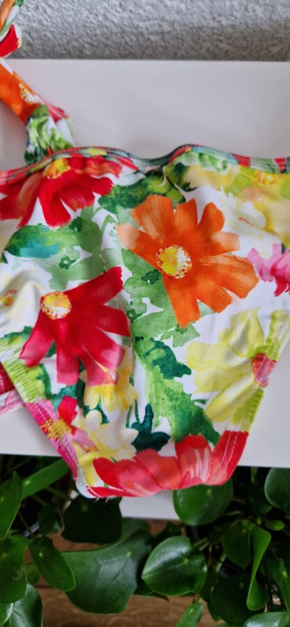 152 - Mayoral bikini bloemen elastisch (0624meg7) - Afbeelding 5