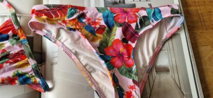 152 – Banana Moon bikini bloemen (0624meg11) - Afbeelding 4