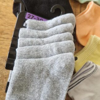 27/30 - Nieuwe sokjes in grijs/zwart (0924ger2)