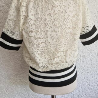 122 128 - Retour truitje kant offwhite (0924ger2)