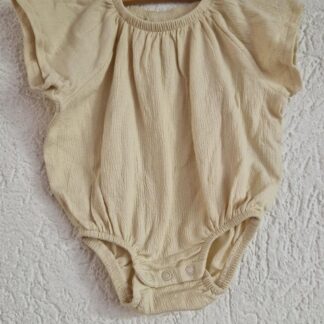 068 - H&M romper met shirt (1024bak)