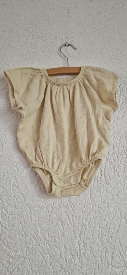 068 - H&M romper met shirt (1024bak)