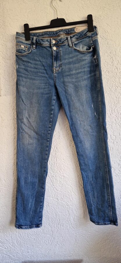 33 - Esprit jeans slim fit (1024anm)