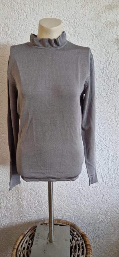 S - H&M truitje zilvergrijs nieuw (1024may1)