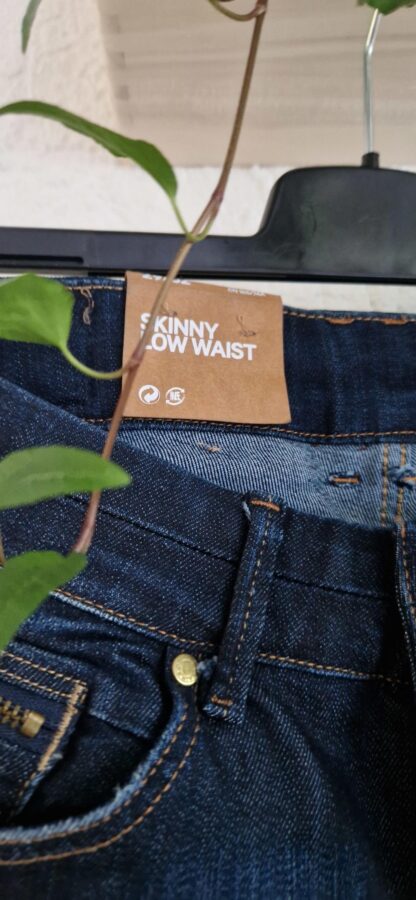 29 - H&M jeans skinny low waist nieuw (1024may1) - Afbeelding 3