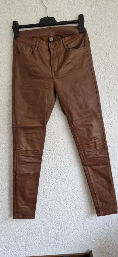 38 - Bruine vegan leren broek (1024ab1)