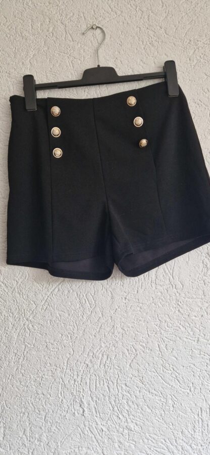 L - Shein short zwart sierknopen (1024kel1)