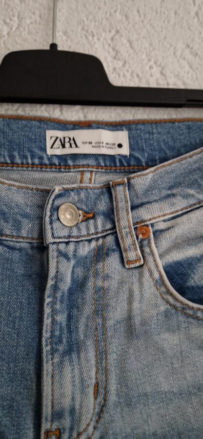 36 - Zara jeans loosefit scheuren (1124bak) - Afbeelding 3