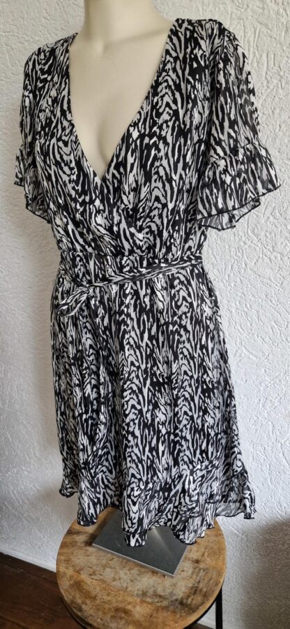 M - True Spirit jurk zwart wit (1224kel3)