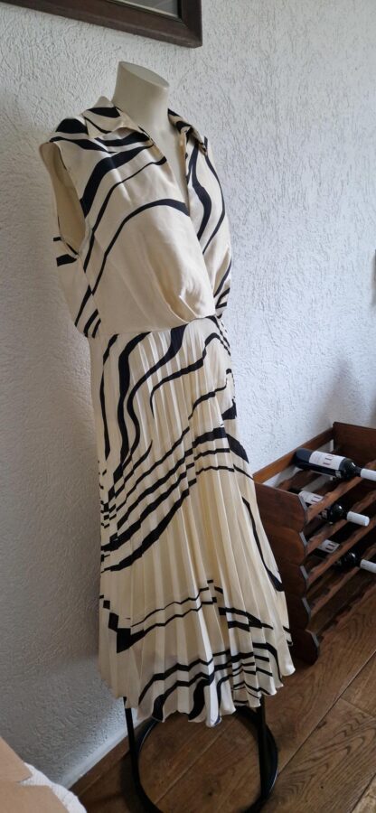 M - Mango jurk plooien (1224kel3) - Afbeelding 3