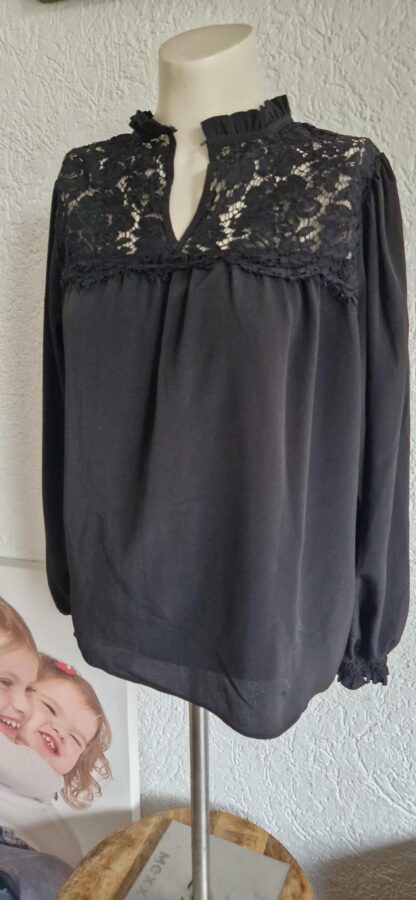 40 - Primark blouse zwart met kant (1224kel3) - Afbeelding 2