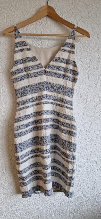 36 - Explosion jurk blauw wit (1224did1)