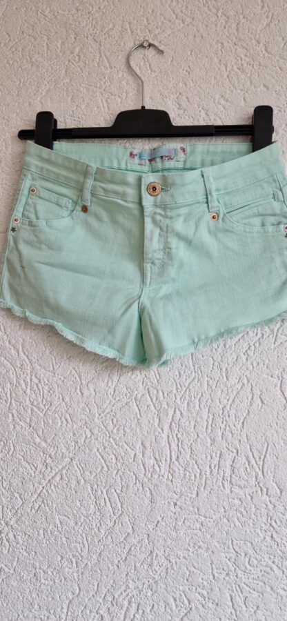 34 - Bershka  short mintgroen (1224did1)
