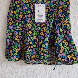 XS - Bershka rokje bloemen nieuw (1224did3)