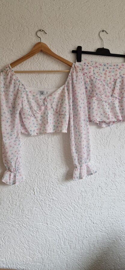 34 - NA-KD top en shortrok bloementjes pastels (1224did3) - Afbeelding 2