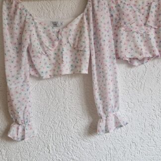 34 - NA-KD top en shortrok bloementjes pastels (1224did3)