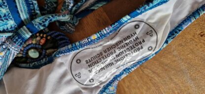 L - Bikini met blauw en kraaltjes (nieuw) (0125did4) - Afbeelding 4