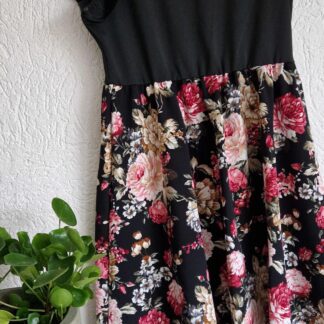 L - Shein jurk zwart bloemen (0125kel3)