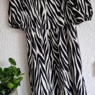 M - Primark jurk offshoulder print (0125kel3)