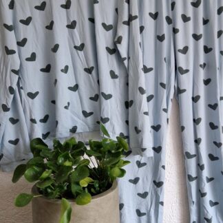 L - Pyjama hartjes blauw (0125kel3)