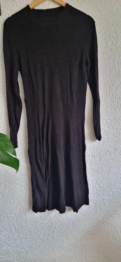 M - H&M jurk zwart gebreid (0225ros3)
