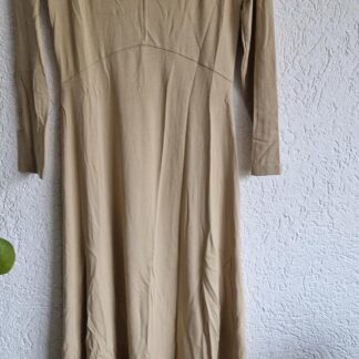 38 - Edited maxi-jurk beige (0225ros2)