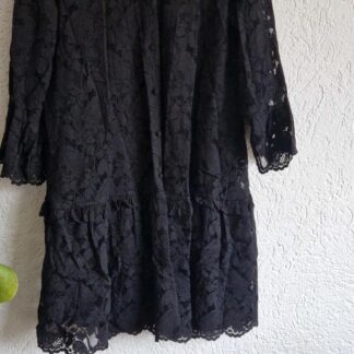 L - Vero Moda jurk zwart kant (0225ros2)