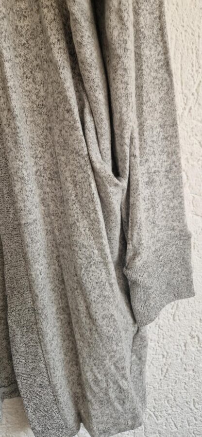 S - H&M vest grijs zacht nieuw (0325may1) - Afbeelding 3