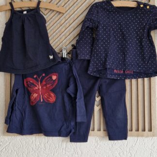 074 - Esprit/merkloos donkerblauw 4 stuks (0325nic)