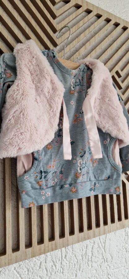 068 - Hema bloemenshirt met gilet (0325nic) - Afbeelding 3