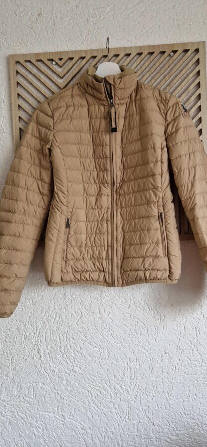 164 - Parajumpers jas beige maat YL (0425meg5)
