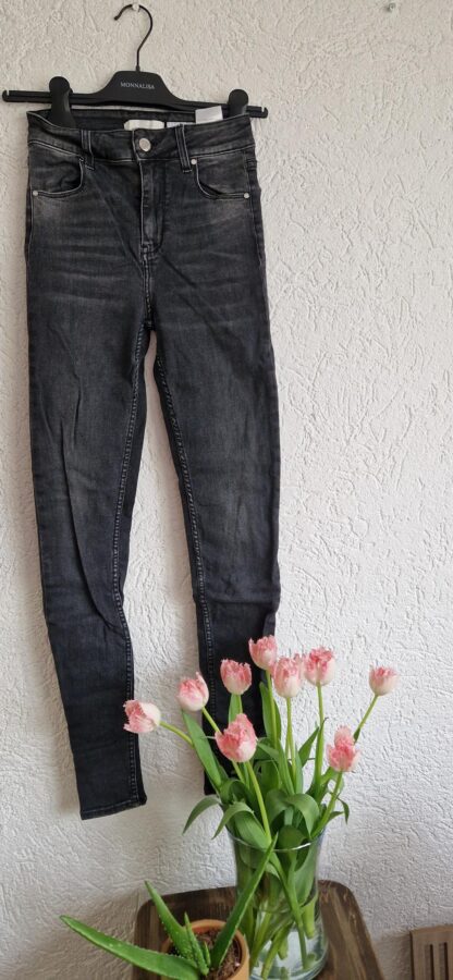 25 - MET jeans zwart (0425meg5)