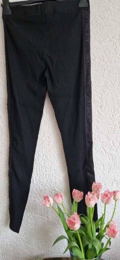 M - Alix the Label broek zwart contrast tekst (0525meg6) - Afbeelding 4