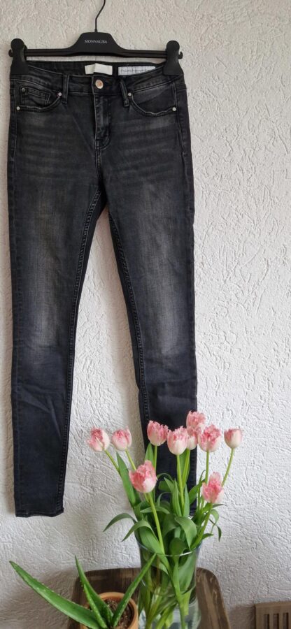 28 - MET jeans zwart superskinny (0525meg6)