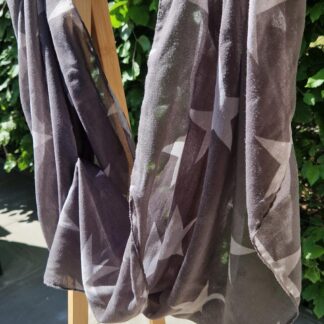 Sterren colsjaal grijs (0525sh3)