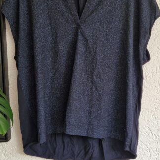 44 - 's Oliver marineblauw zwarte top (0625am)