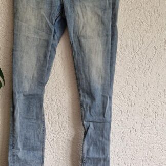 31/34 - Esprit skinny stretch licht (0625am)