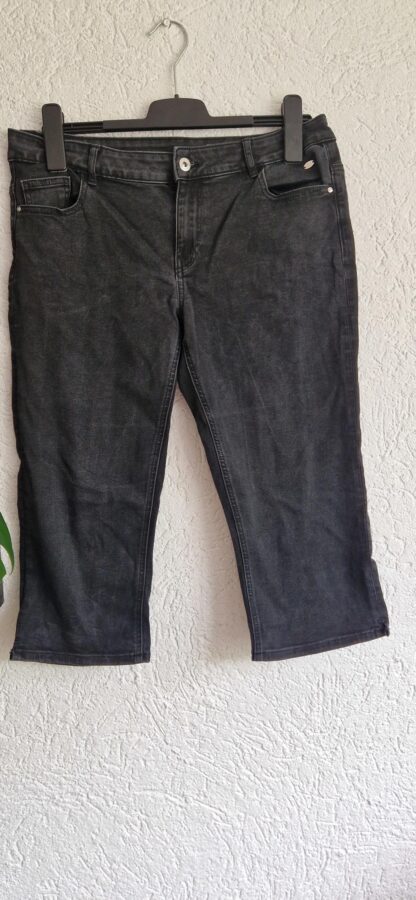 31 - EDC Esprit jeans capri zwart (0625am)