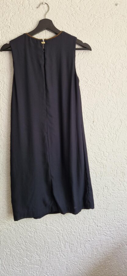 34 - H&M donkerblauw jurkje met feestelijke touch (0625dor) - Afbeelding 5