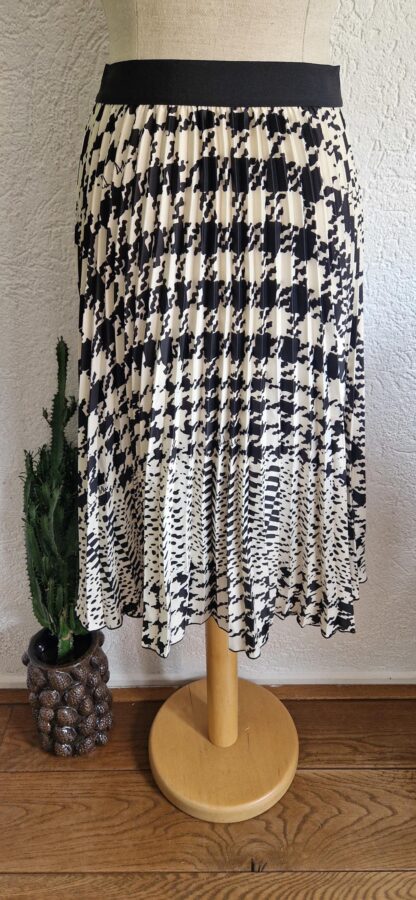 38 - H&M rok plooien nieuw (0725may)
