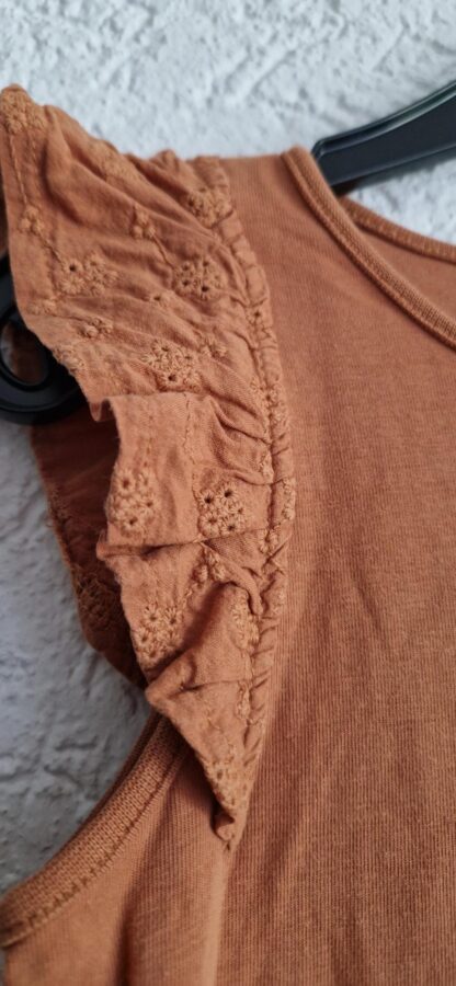 110 116 - Hema top caramel (0725bak) - Afbeelding 4