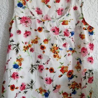 42 - Only wit gebloemde top (0725bak)