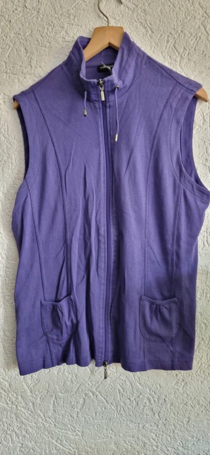44 - Gerry Weber paars mouwloos vest (0825bak)