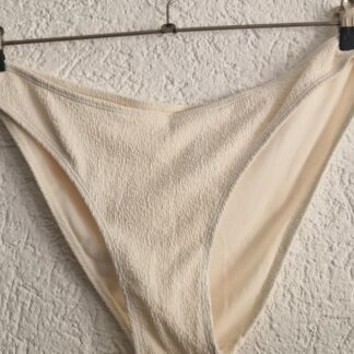 L - Primark bikinibroekje roomwit nieuw (0825ros)