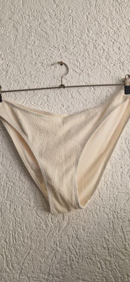 L - Primark bikinibroekje roomwit nieuw (0825ros)