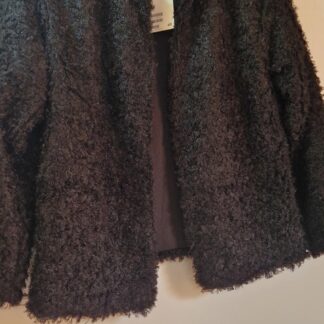 38 - H&M zwart wollig vest nieuw (0925may)